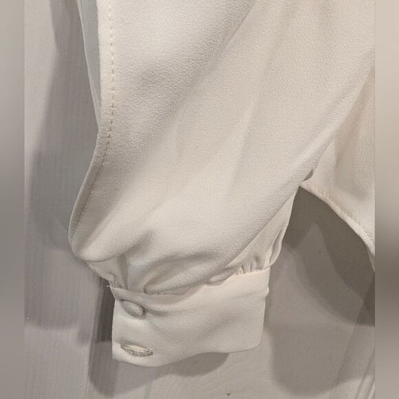 NWT Trina Turk White Women's Top blouse long sleeve cut out sleeve lagenlook XS - Picture 6 of 13